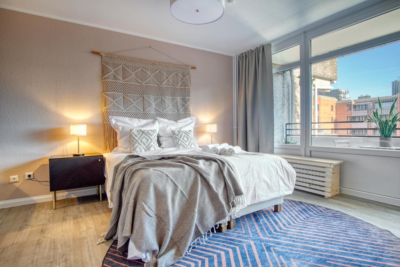Apartment Homefy Business - Messe - Duesseldorf - Balkon - Aufzug *