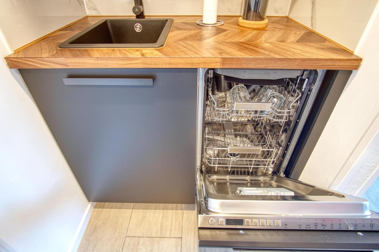 Apartment Homefy Business - Messe - Duesseldorf - Balkon - Aufzug